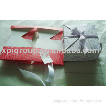 offset printing foldable thick card paper box with ribbon bows flat shipping to save shipping costs